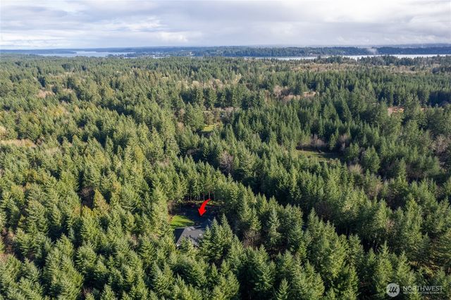 6935 Steamboat Island Road NW, Olympia, WA 98502