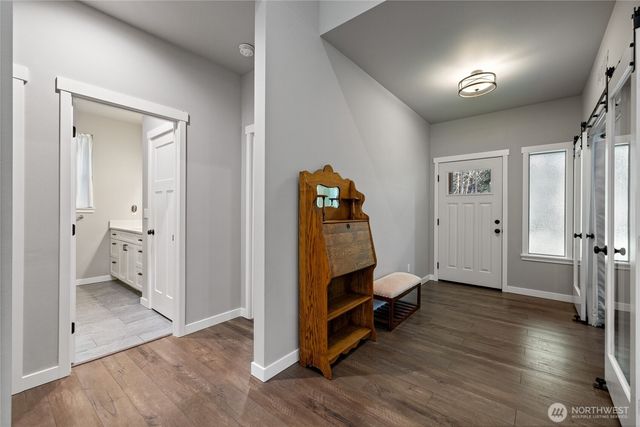 6935 Steamboat Island Road NW, Olympia, WA 98502