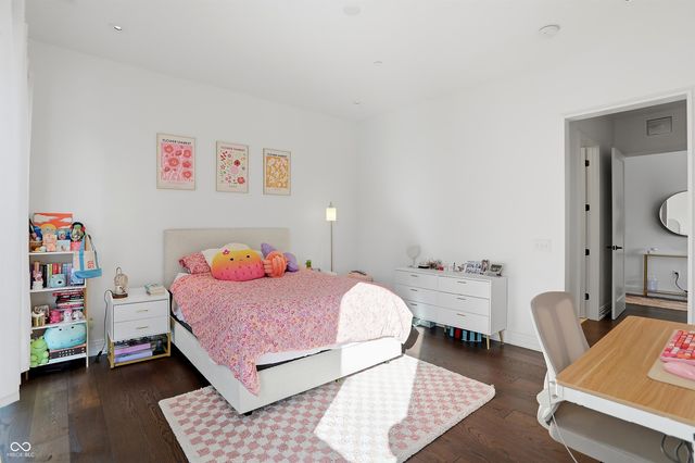 877 N East Street UNIT 203, Indianapolis, IN 46202