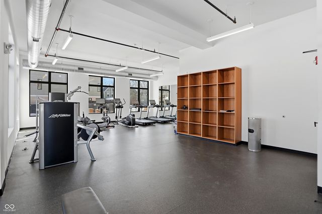 877 N East Street UNIT 203, Indianapolis, IN 46202