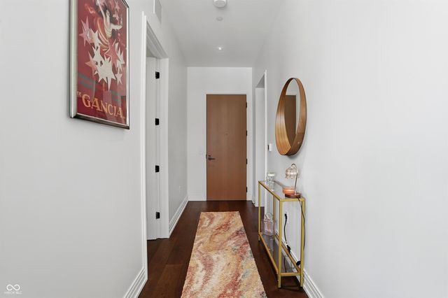 877 N East Street UNIT 203, Indianapolis, IN 46202