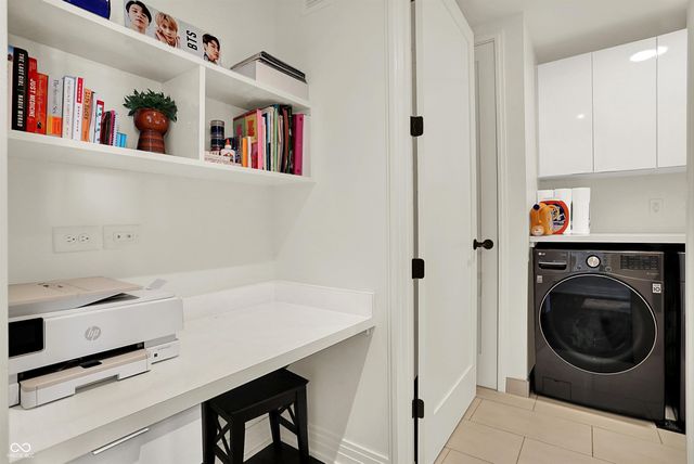 877 N East Street UNIT 203, Indianapolis, IN 46202