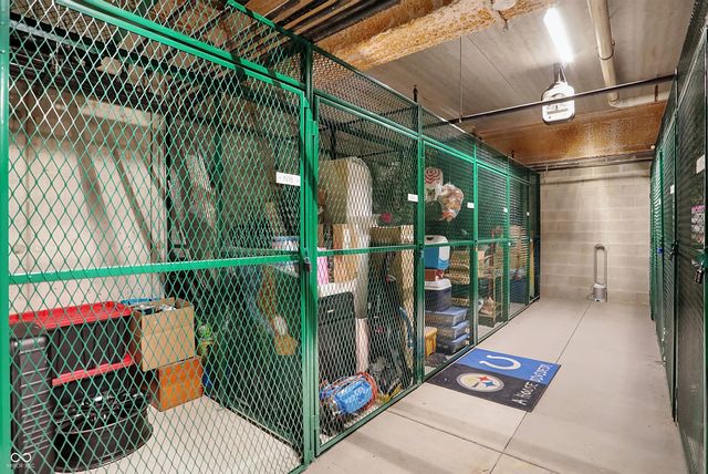 877 N East Street UNIT 203, Indianapolis, IN 46202