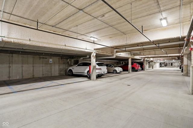 877 N East Street UNIT 203, Indianapolis, IN 46202