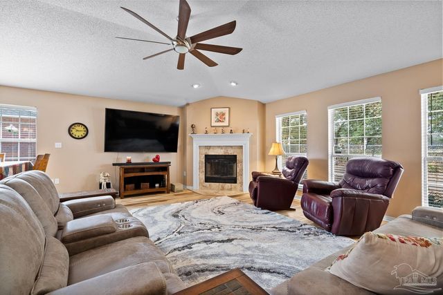 5785 Tiger Woods Dr, Milton, FL 32570