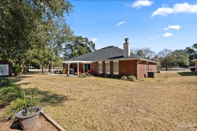 5785 Tiger Woods Dr, Milton, FL 32570