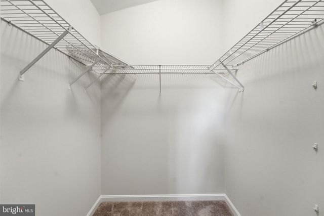302 MOSEBY CT, Manassas Park, VA 20111