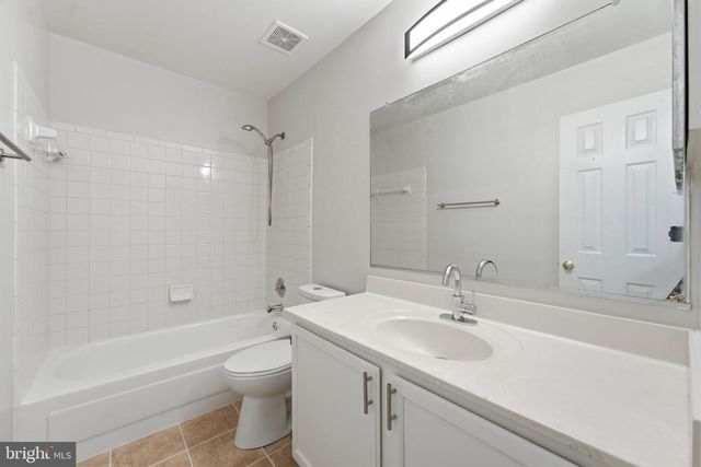 302 MOSEBY CT, Manassas Park, VA 20111