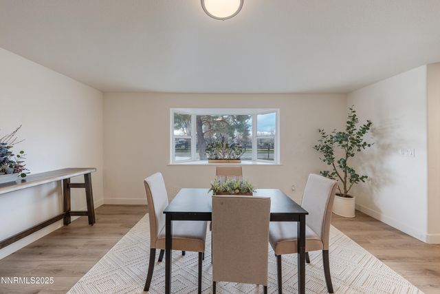 1312 Saratoga Lane, Minden, NV 89423