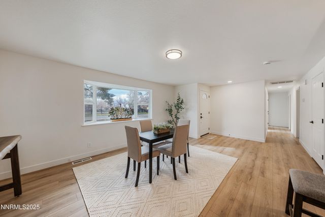 1312 Saratoga Lane, Minden, NV 89423