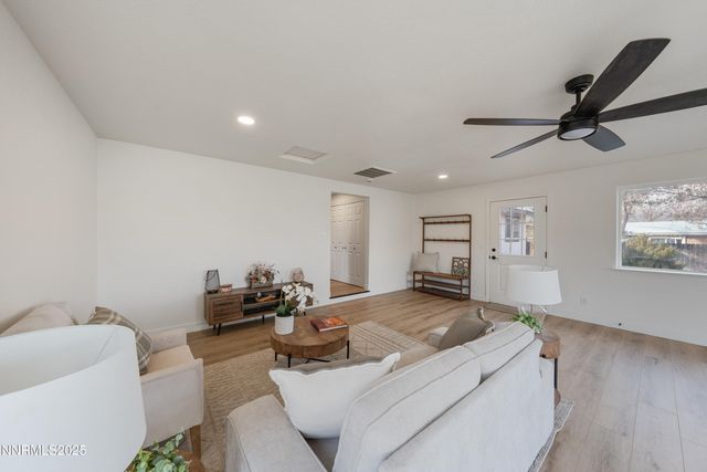 1312 Saratoga Lane, Minden, NV 89423