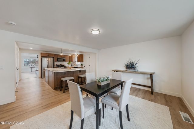 1312 Saratoga Lane, Minden, NV 89423