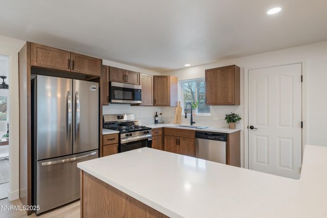 1312 Saratoga Lane, Minden, NV 89423