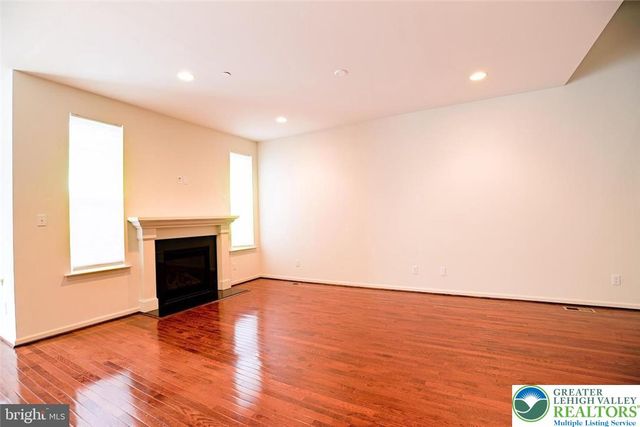 339 Pennycress Road, Upper Macungie Twp, PA 18104