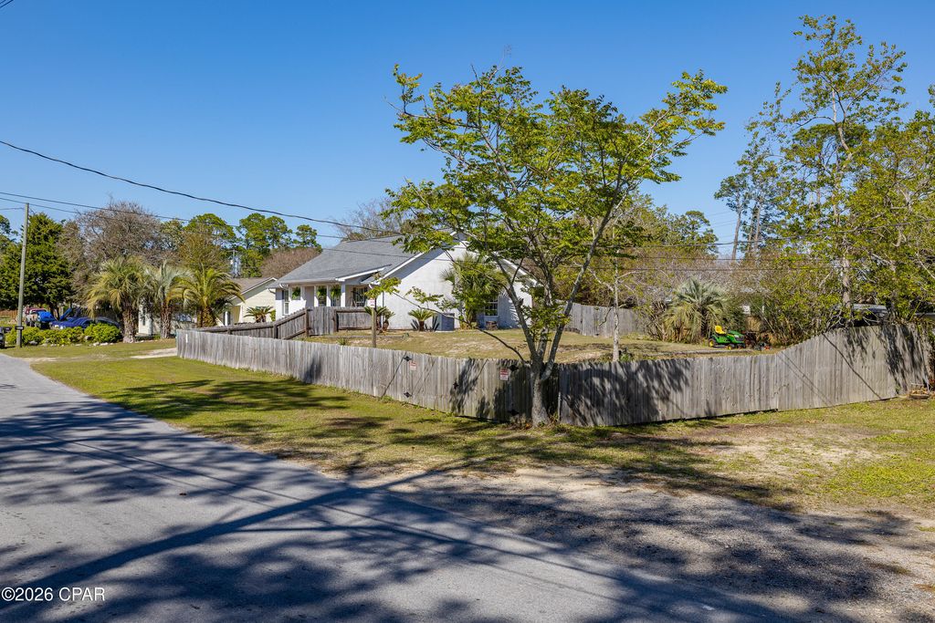 Image 14 of property listing at 2601 Oak Street, Panama City Beach, FL 32408