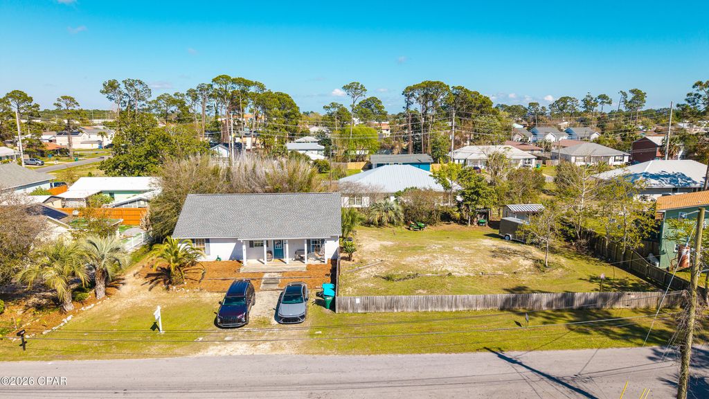 Image 2 of property listing at 2601 Oak Street, Panama City Beach, FL 32408