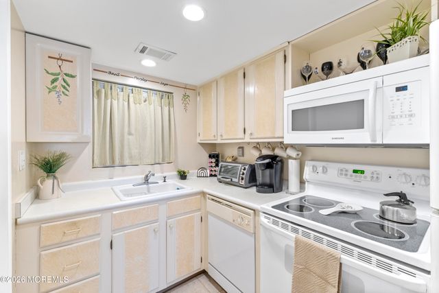 510 Ocean Avenue 25, Long Branch, NJ 07740