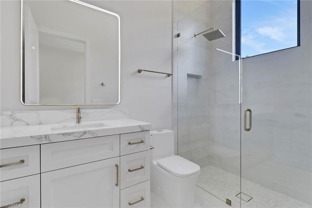 5174 Sycamore DR, Naples, FL 34119