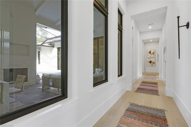 5174 Sycamore DR, Naples, FL 34119