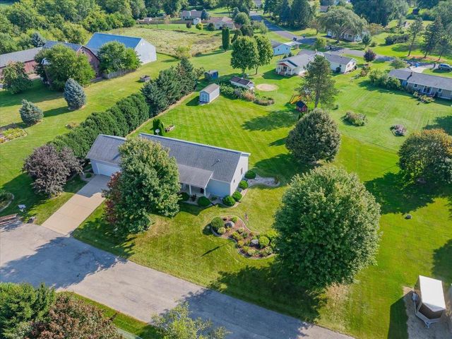 3784 Token Road, Deforest, WI 53532