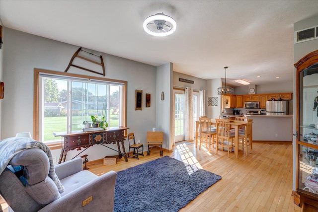 3784 Token Road, Deforest, WI 53532