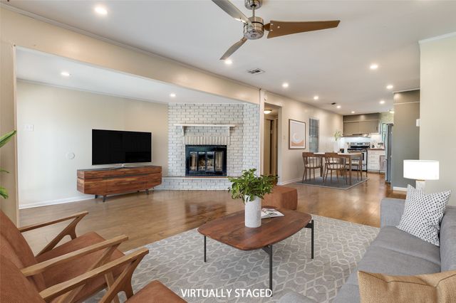 2804 Vassar Drive, Irving, TX 75062