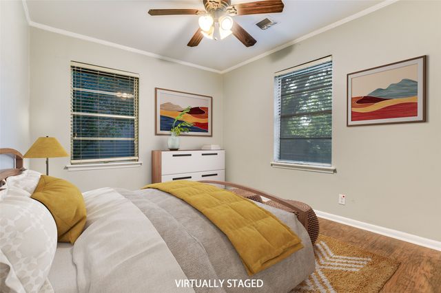 2804 Vassar Drive, Irving, TX 75062