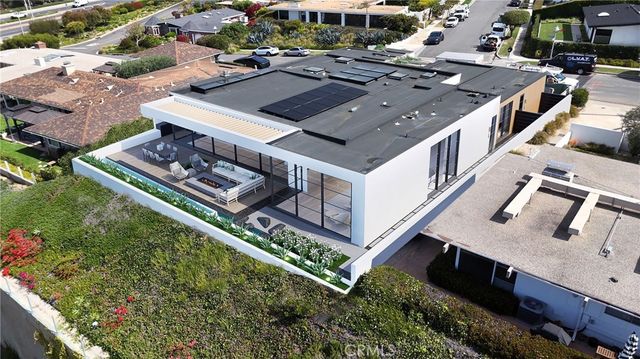 2519 Harbor View Drive, Corona Del Mar, CA 92625