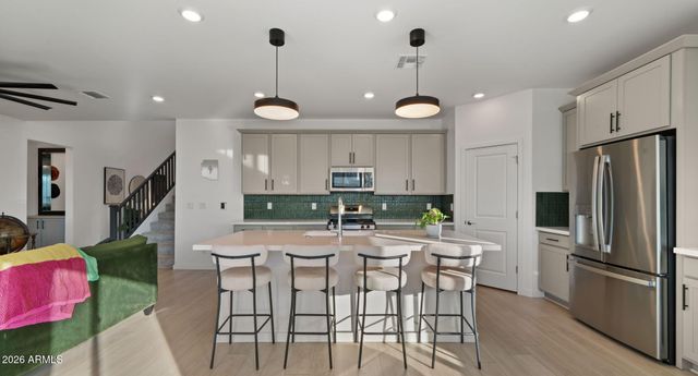 17768 W CASSIA Way, Goodyear, AZ 85338