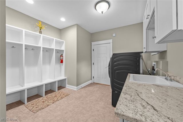 2940 Progress Park Drive, Stow, OH 44224