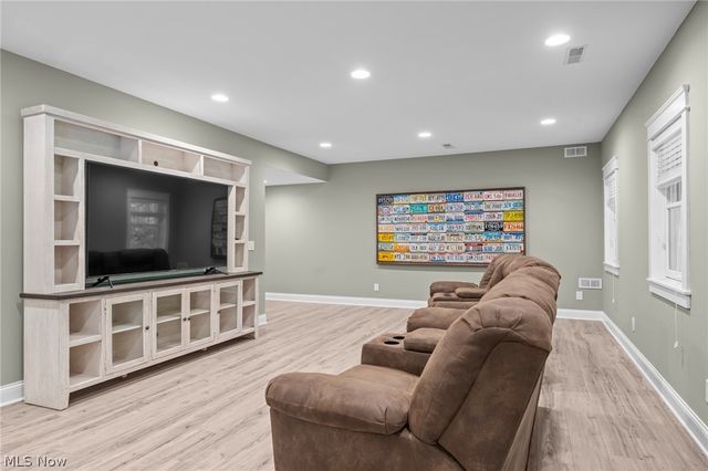 2940 Progress Park Drive, Stow, OH 44224