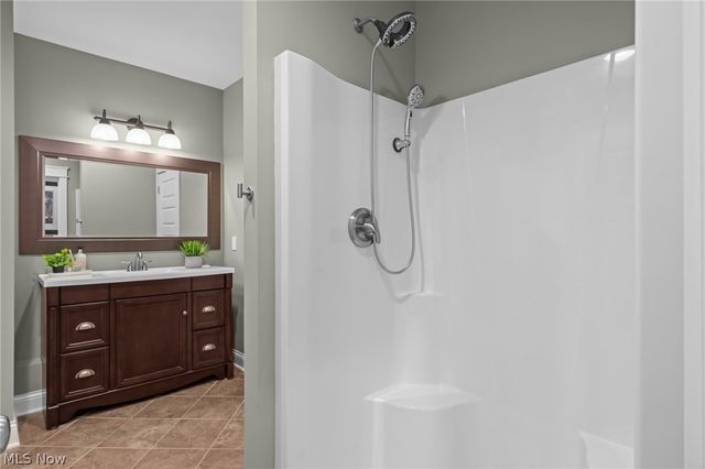 2940 Progress Park Drive, Stow, OH 44224