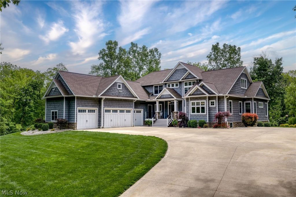 2940 Progress Park Drive, Stow, OH 44224