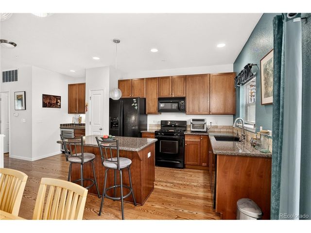 6907 W Virginia Pl, Lakewood, CO 80226