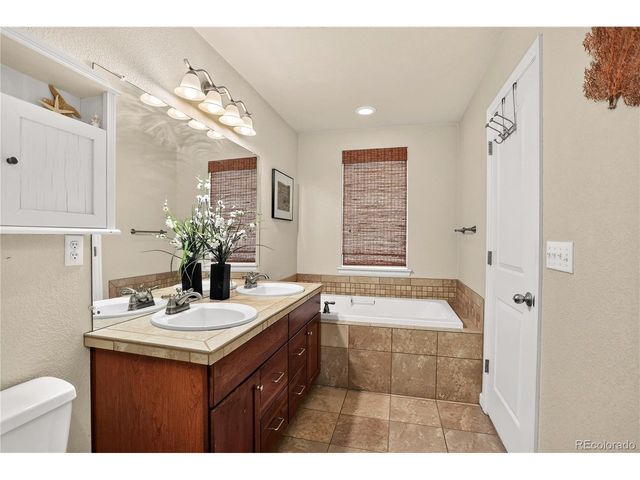 6907 W Virginia Pl, Lakewood, CO 80226