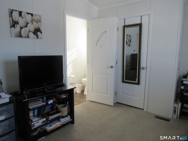 7 Blueberry Lane, Plymouth, CT 06786