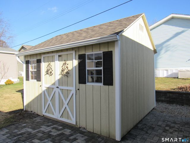 7 Blueberry Lane, Plymouth, CT 06786