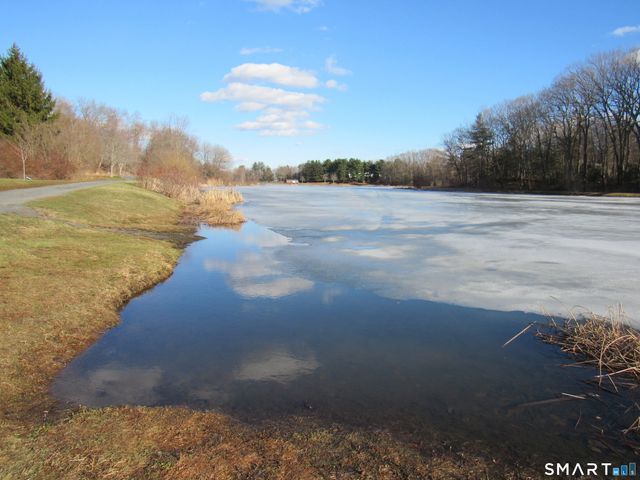 7 Blueberry Lane, Plymouth, CT 06786