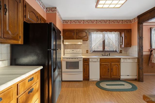 143 Toad Harbor Road, West Monroe, NY 13167