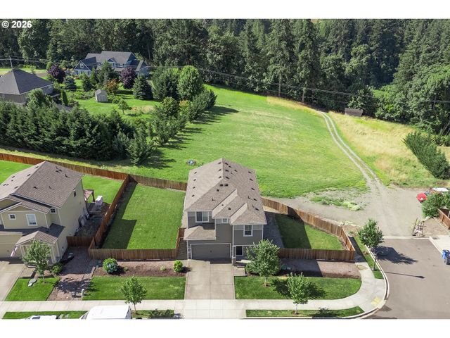 1724 W 12TH St, La Center, WA 98629