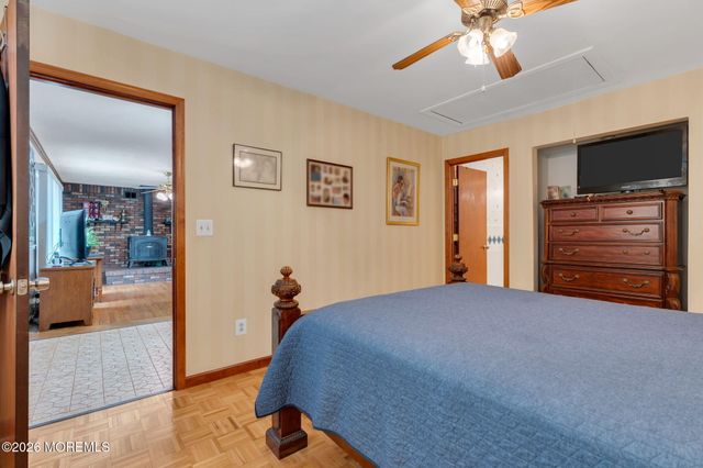 1036 Lakehurst Avenue, Jackson, NJ 08527