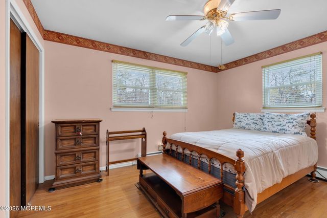 1036 Lakehurst Avenue, Jackson, NJ 08527