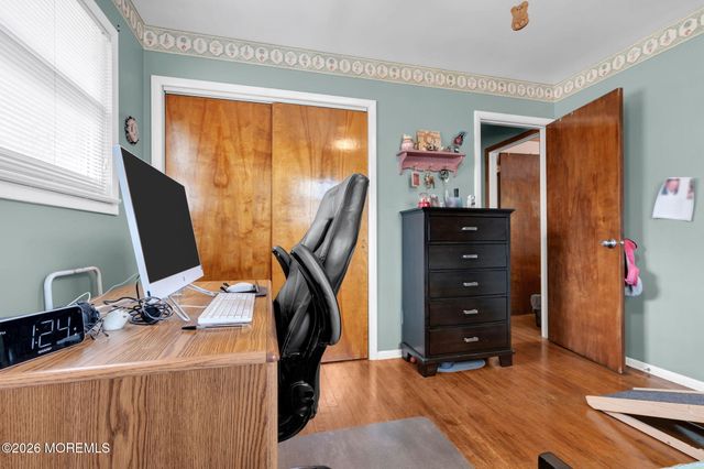 1036 Lakehurst Avenue, Jackson, NJ 08527