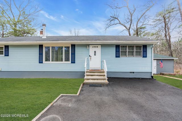 1036 Lakehurst Avenue, Jackson, NJ 08527