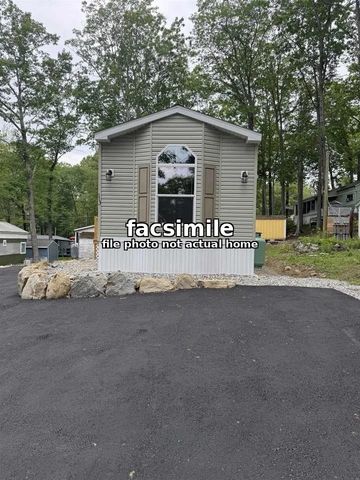 47 WINDY ACRES Park, Charlestown, NH 03603