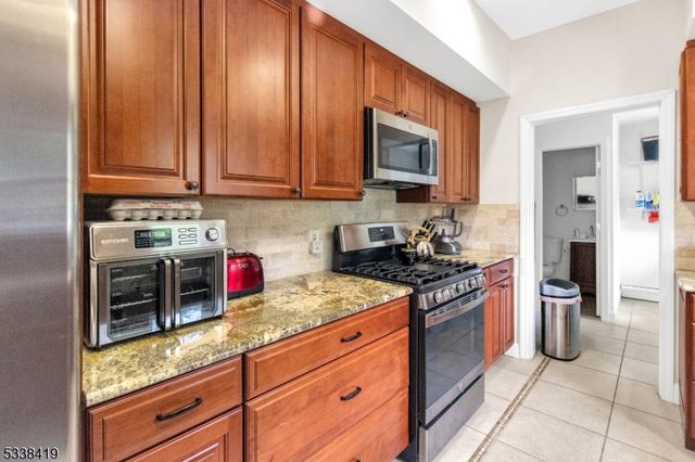 848 River Rd, Hillsborough Twp., NJ 08844