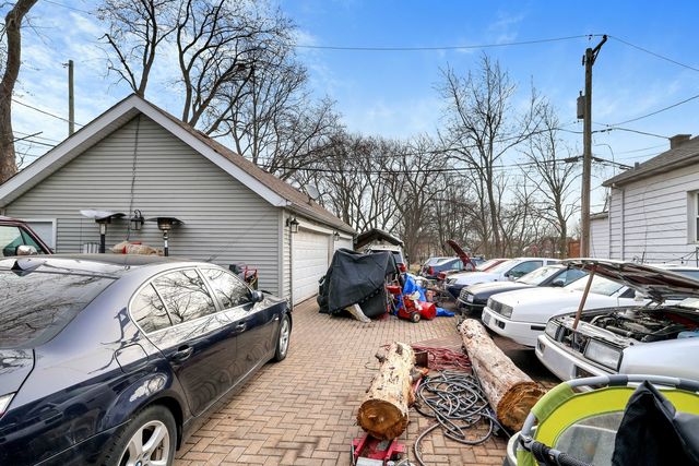4103 N Narragansett Avenue, Chicago, IL 60634