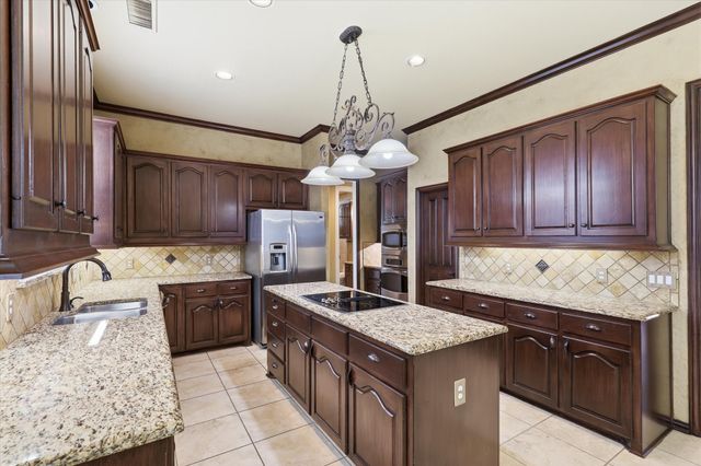 4545 Waterford Drive, Plano, TX 75024