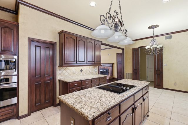 4545 Waterford Drive, Plano, TX 75024
