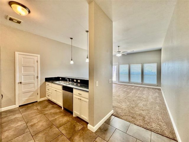 18202 Manera Way, Edmond, OK 73012